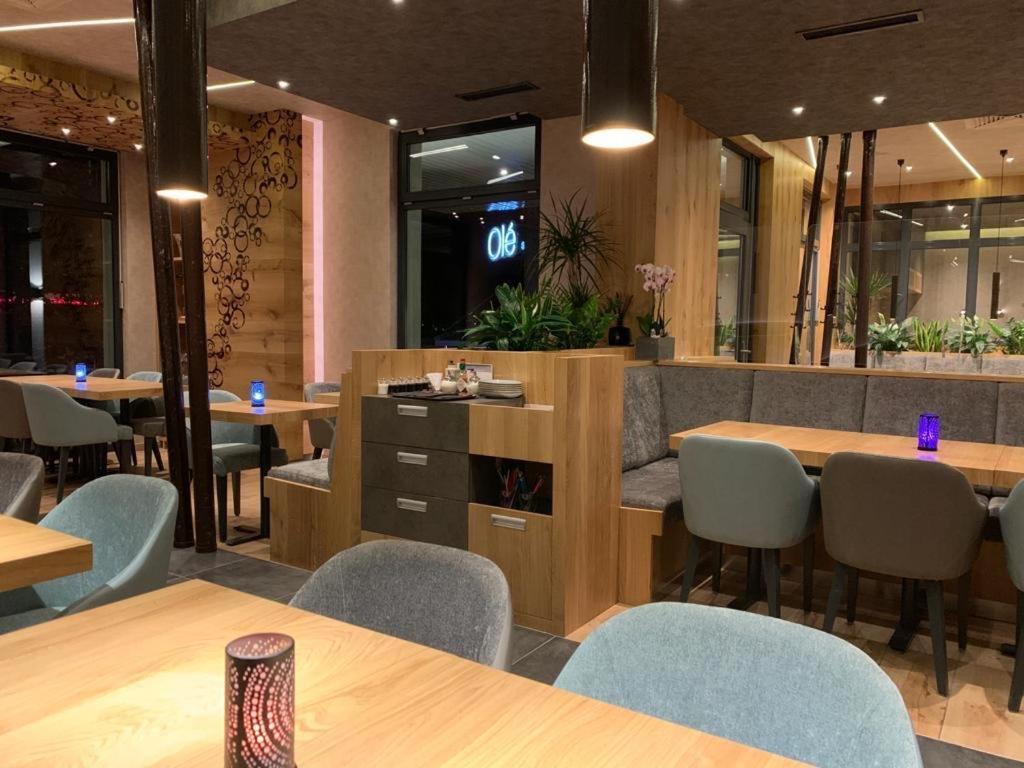 Ole Hotel Hamburg Eksteriør bilde